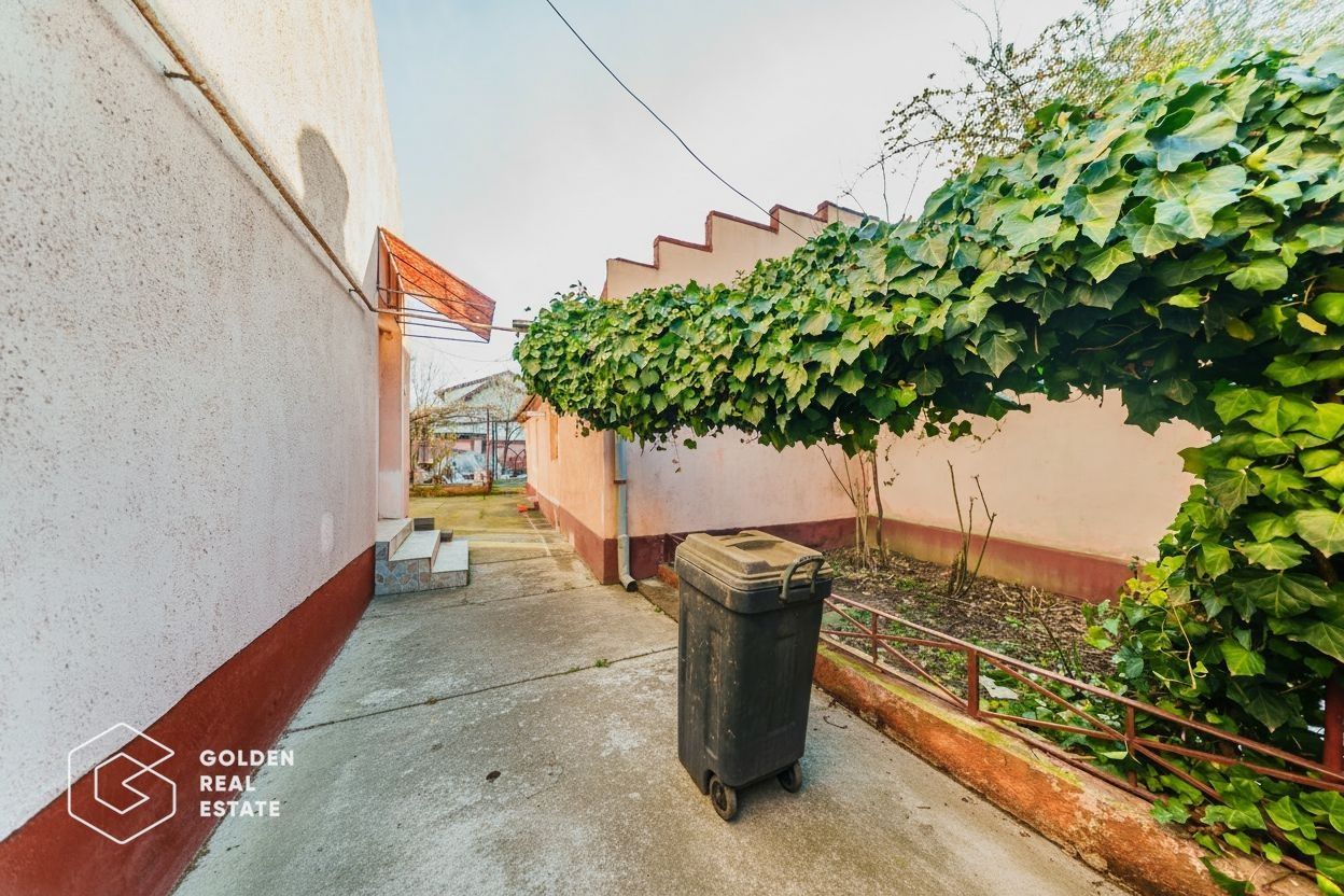 Casa individuala, Zona excelenta Micalaca, strada Abrud - Poză 13