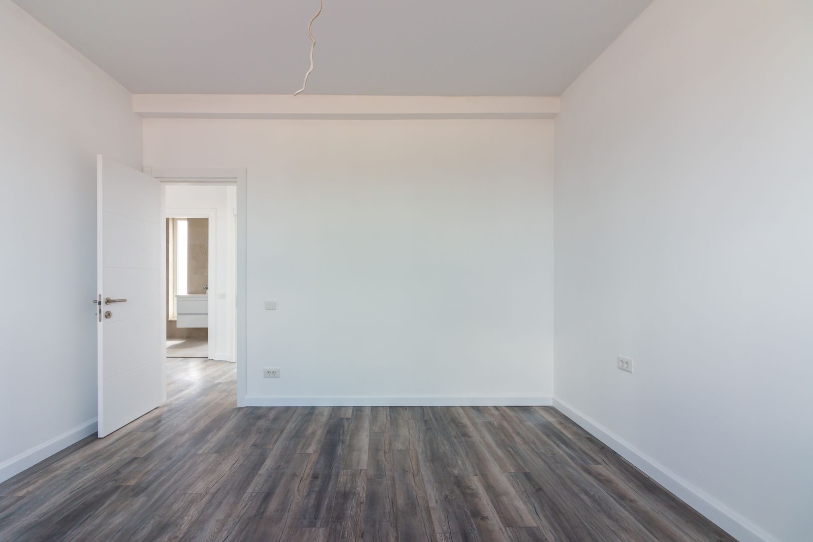 Vila noua | 4 camere | teren aferent 300 mp | Otopeni Odaile - Poză 7