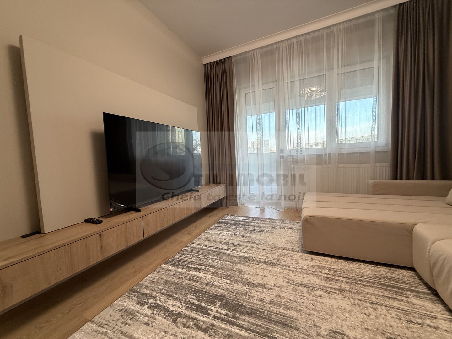 2 CAM , CENTRU PODU ROS PALAS , UNIREA TOWERS, LUX, PRIMA INCHIRIERE - Poză 38