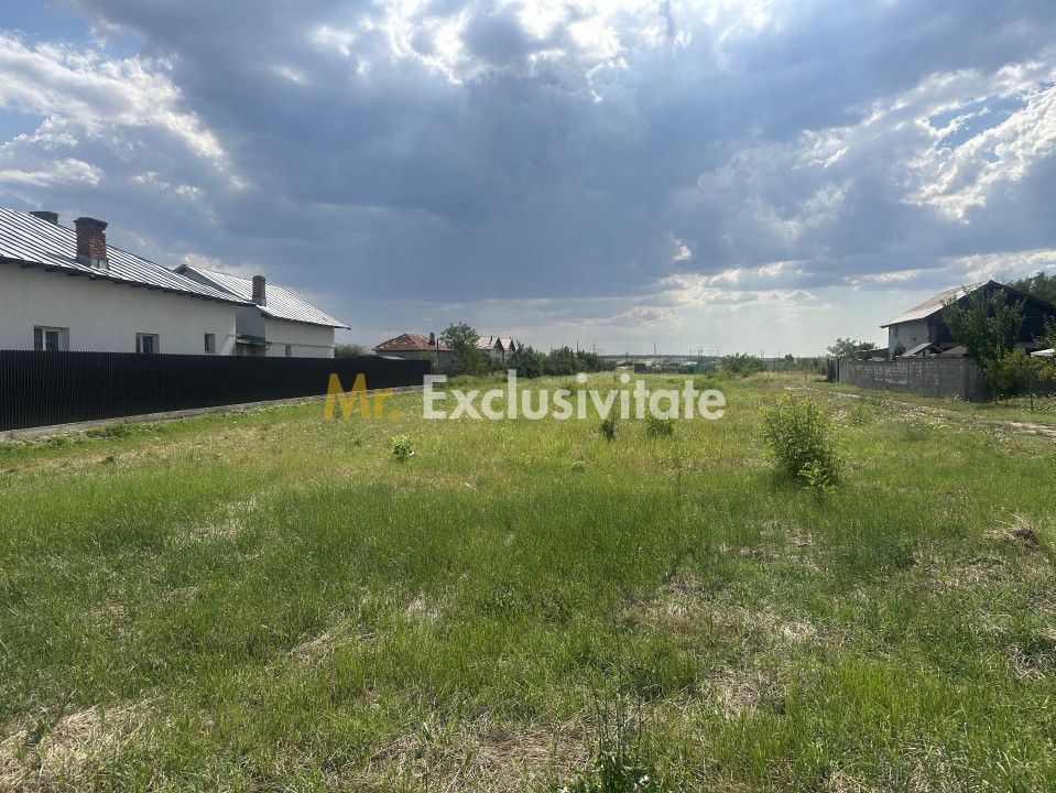 Teren intravilan 3474 mp Bradu-Auchan - Poză 1