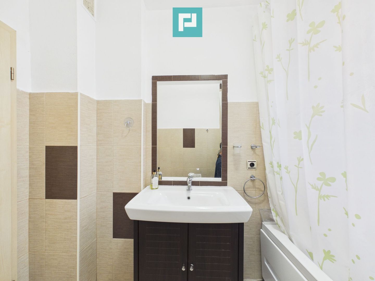 Apartament cu 3 camere și 2 băi zona Aurel Vlaicu - Poză 10
