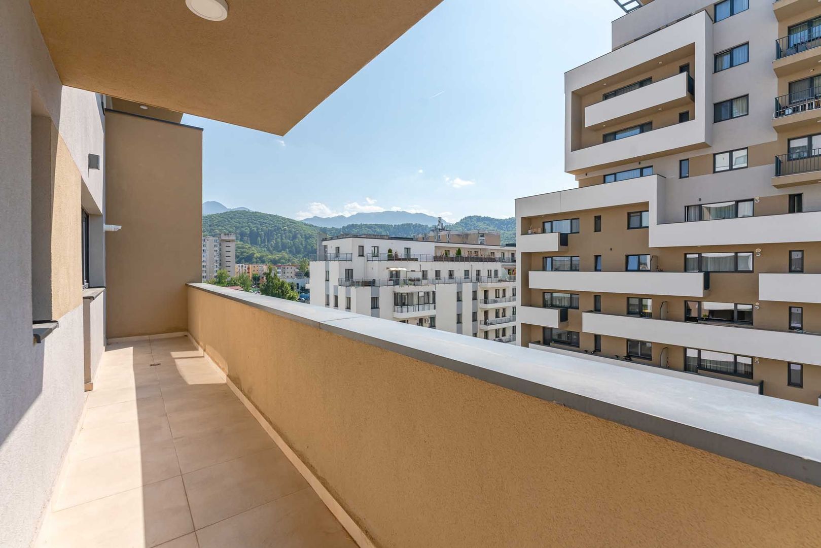Apartament studio în cartier Noua cu loc de parcare subteran - Poză 14