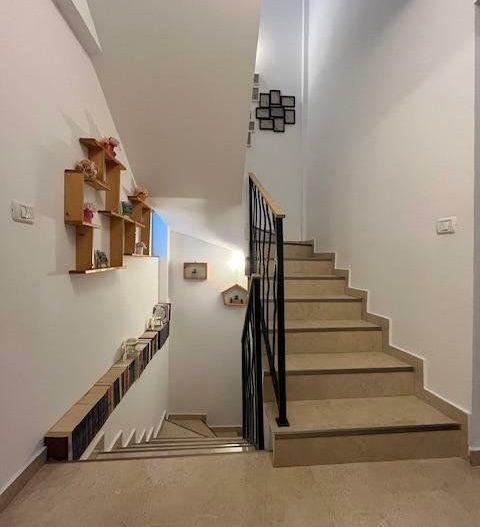 Casa 4 camere cu terasa si loc de parcare subteran - Poză 8