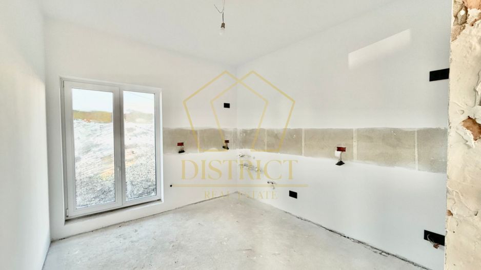 Duplex premium despartit prin camera tehnica | Giroc - Poză 5
