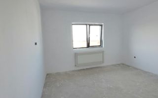 BÂCU, CASĂ/ VILĂ P+1ET+Pod, teren 484 mp, 4 camere, 3 bai, STB - 800 m - Poză 9
