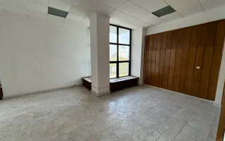 Spațiu comercial 493 mp utili | Locație centrală | Vizibilitate excelentă | - Poză 21