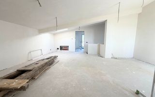 Vila moderna 6 camere // 190mp // teren 300mp // Tunari - Poză 25