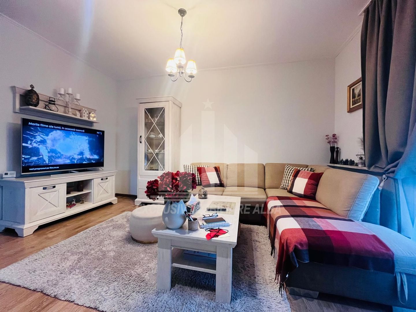 Apartament cu 2 camere, Bloc Nou, Maieri - Poză 2