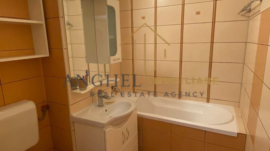 Apartament cu 4 camere, AC, masina de spalat vase, etc. Zona Soarelui - Poză 7