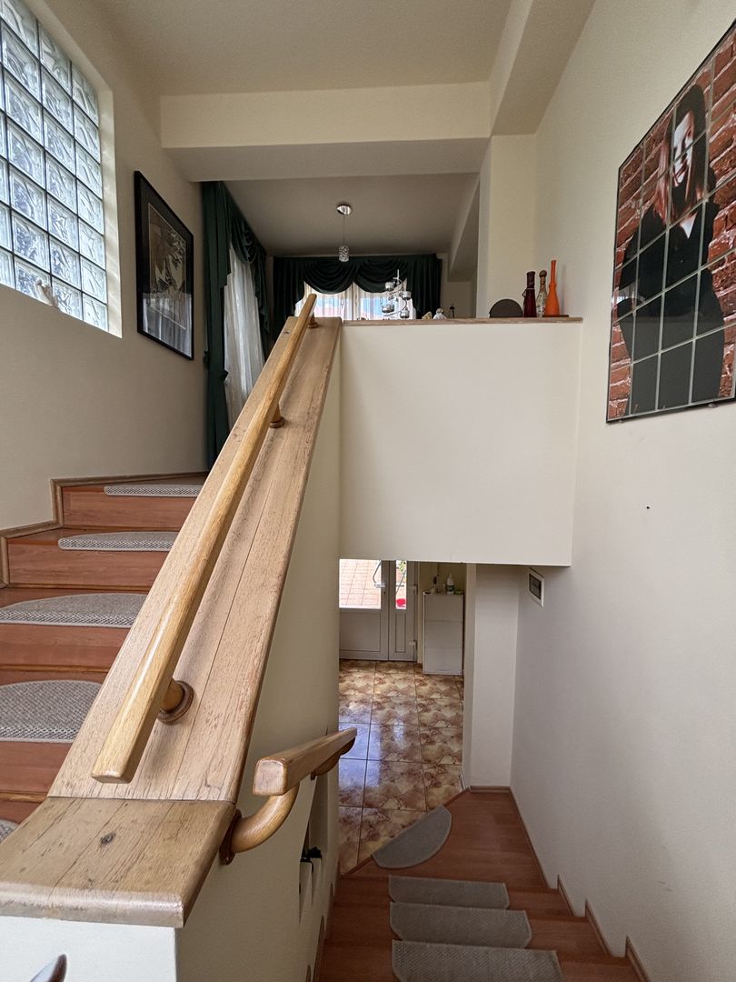 Apartament privat la casa la 5 minute de Piața Victoriei - Poză 31