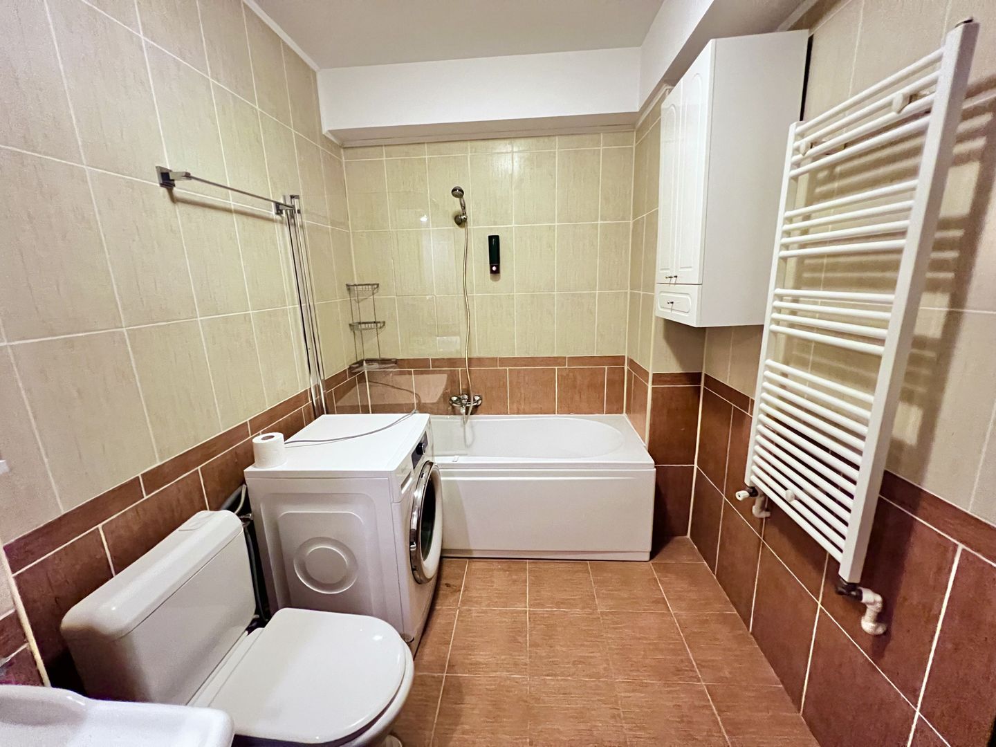 Apartament 2 camere SUMMERLAND - 2 Bai - Foarte Spatios - Poză 12