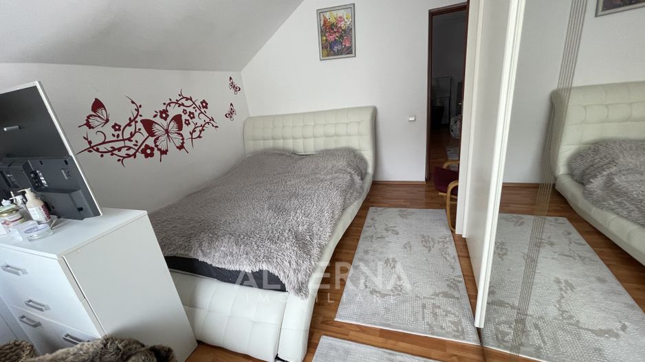 Casa tip duplex 104 mp, 4 camere, zona Floresti Sub Cetate - Poză 11