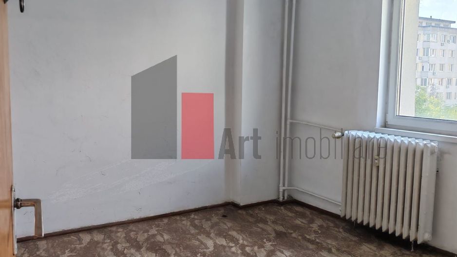 Apartament 3 camere Drumul Taberei langa metrou Valea Ialomitei - Poză 1