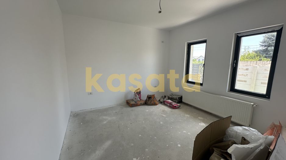 Casă Individuală 🏡 | Bragadiru | Parter + Mansardă | Curte 🌿 - Poză 8