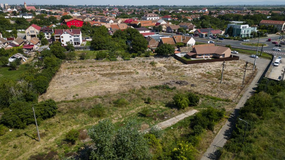 Teren intravilan de 4315 mp în Aradul Nou - Poză 6