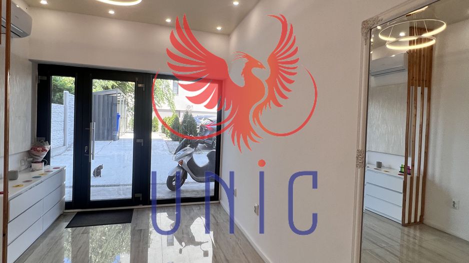 Camera cu baie, parter - Poză 12