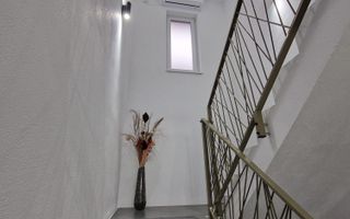 Duplex despartit prin garaj  I 5 camere I Complet mobilat I Dumbravita - Poză 11