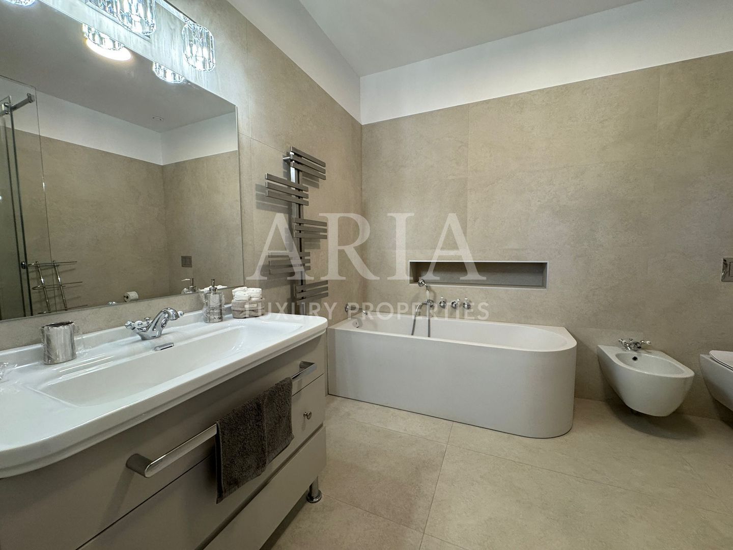 HERASTRAU SOS NORDULUI - Poză 9