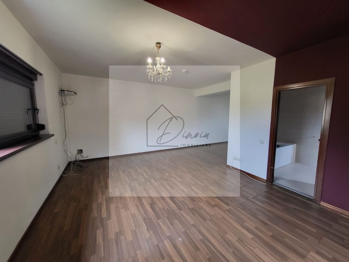 Vila Tunari zona centrala I Parc - Primarie I 6 camere - Poză 15