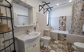 Casă modernă de vânzare în Tunari – Jacuzzi | Foisor | Panouri fotovoltaice - Poză 45