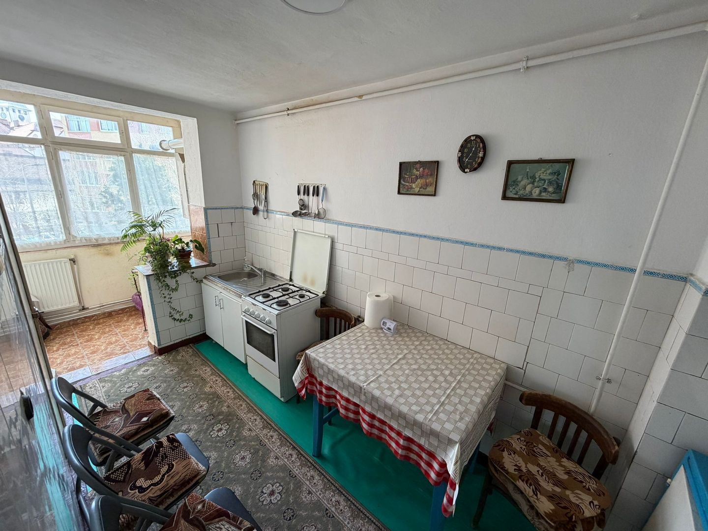 Apartament 3 camere, etaj 2 - zona Centru - Poză 3