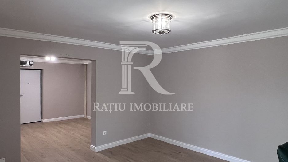 Apartament cu 2 camere Premium | Complet renovat | Decebal | Oradea - Poză 3