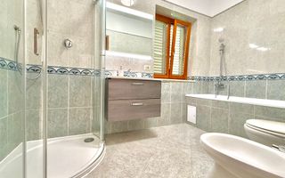 Casă tip triplex în zona centrală Dumbrăvița - Poză 24