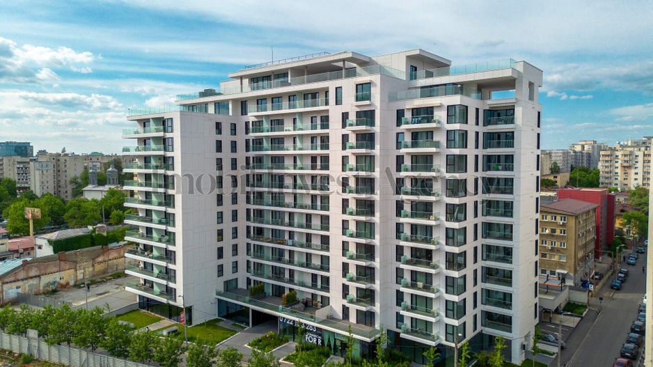 One Timpuri Noi - Poză 4