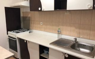 Garsoniera Bloc Nou Rasarit de Soare Titan - Poză 3