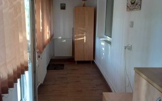 Inchiriez apartament - Poză 2