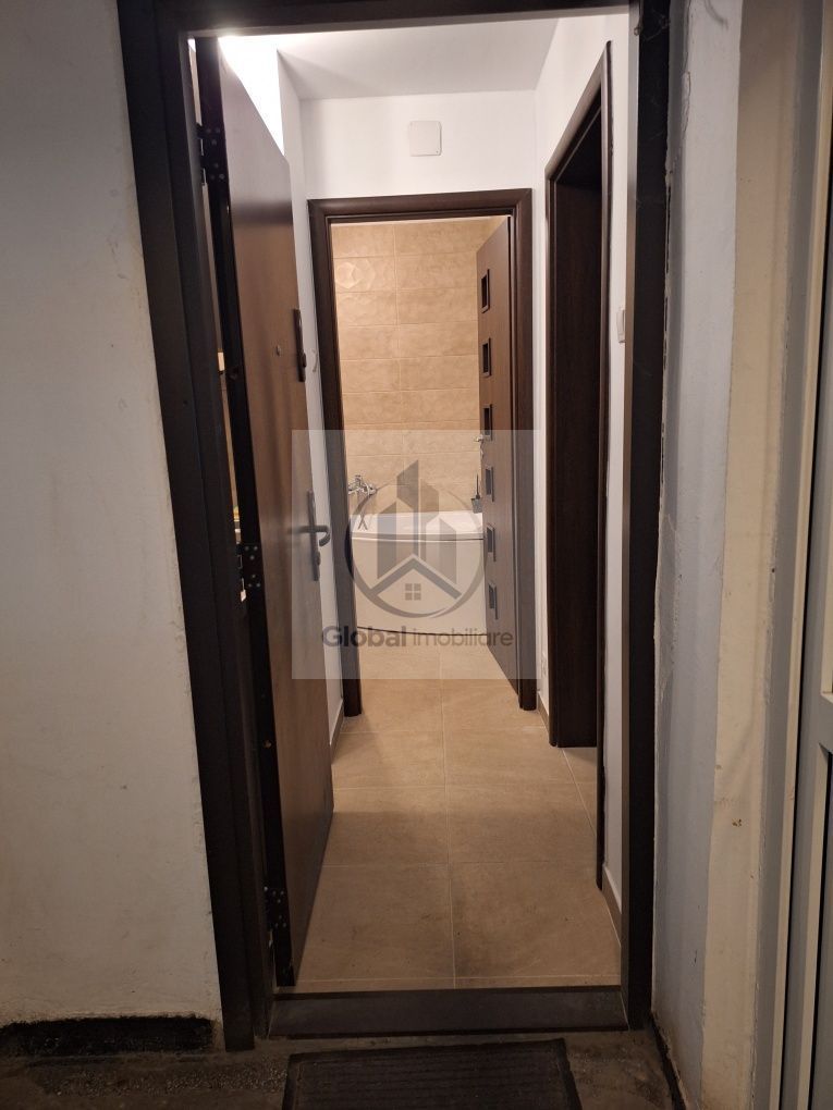 Garsonieră Eroii Revoluției | 50m Metrou | Proprietar| 28mp. - Poză 2