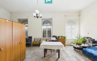 Apartament la casă, 3 camere - P-ța Catedralei - Poză 3