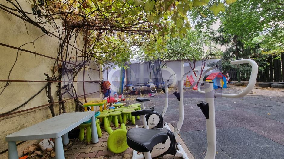 DE INCHIRIAT VILA  D+P+1+2 + CURTE | ZONA PARCUL CAROL - Poză 34