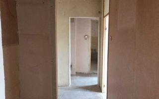Apartament 4 camere de vânzare - Zona Tineretului - Poză 6