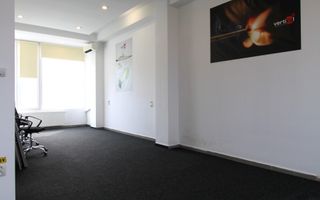 Vad comercial/acces facil, cladire mixta. - Poză 4