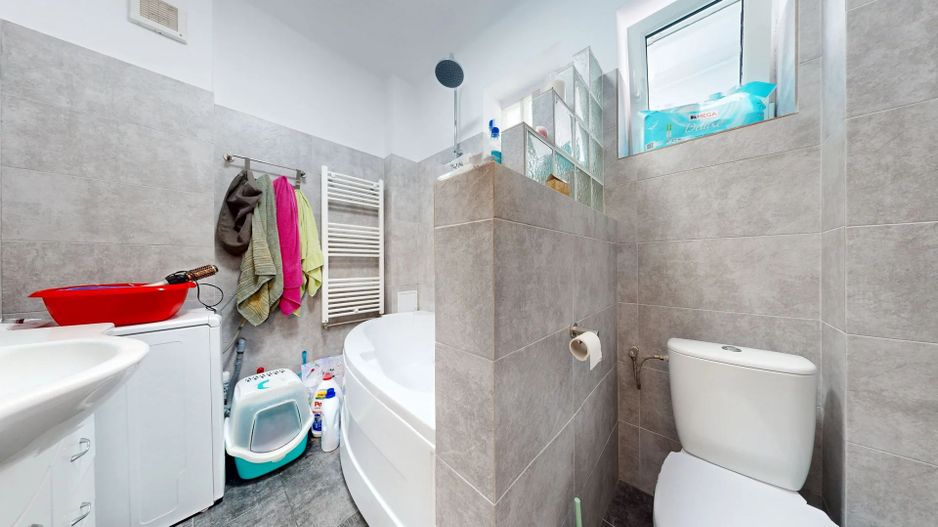 Apartament decomandat langa liceul de informatica,vanzare sau schimb - Poză 12