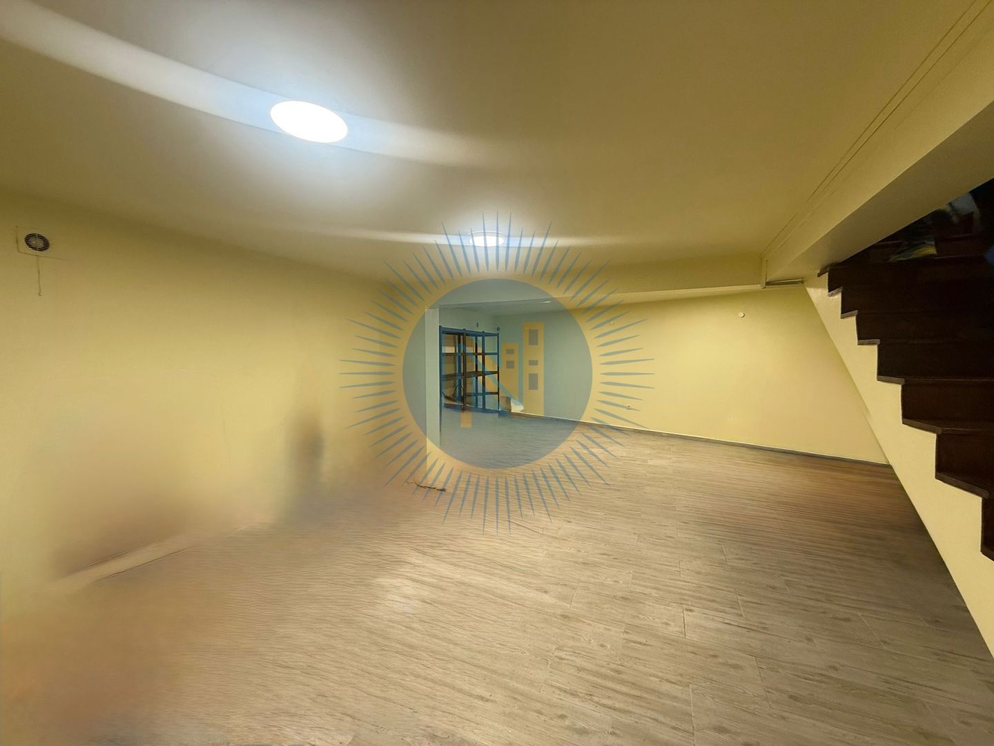 Spatiu comercial /Birouri stradal - Poză 8