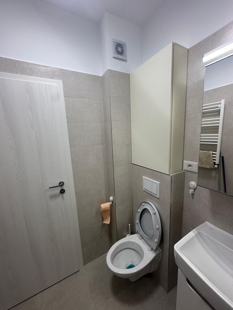 Apartament 2 Camere,metrou Berceni-Prima Inchiriere - Poză 13