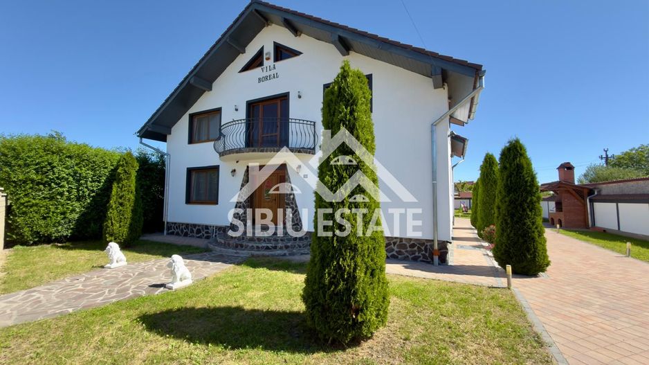 Casa Spectaculoasa Semipasiva cu teren de 1.000 mp.de vanzare in Orlat - Poză 1