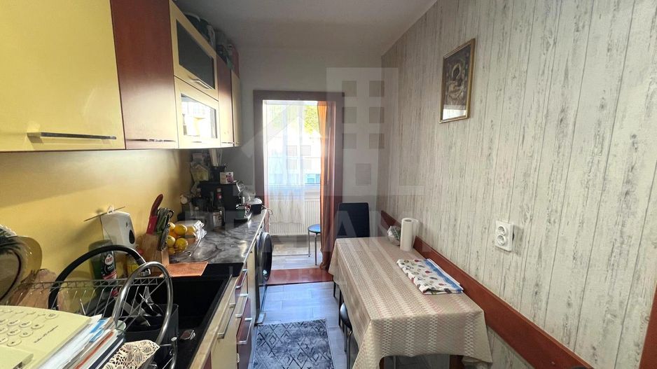 2Decomandate-48mp-Mobilat-Utilat-Centrala-Parcare-Beci-Zona Astra - Poză 4