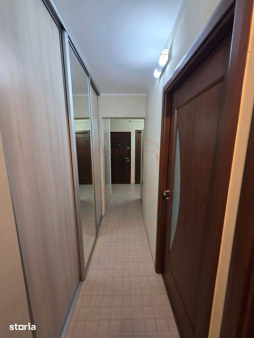 SE VINDE APARTAMENT 3 CAMERE, MICRO 17, 91.000 EURO - Poză 8
