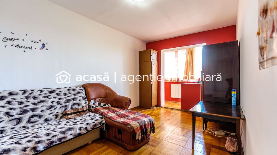 Apartament tip garsonieră, decomandat - Poză 2