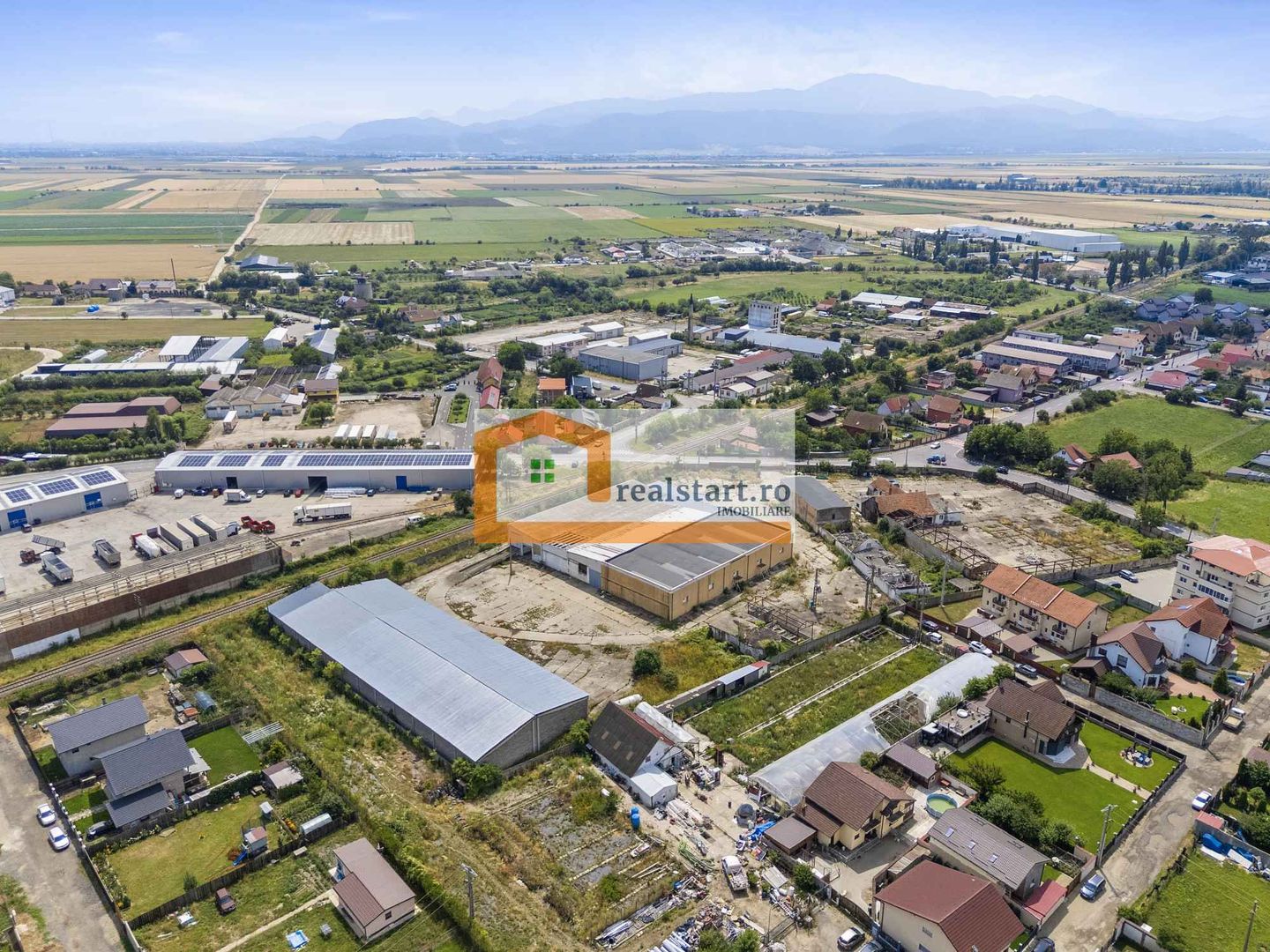N BRASOV, Codlea, acces E60, teren 17000mp, 5600mp constructii D155ml la DJ112A, - Poză 2