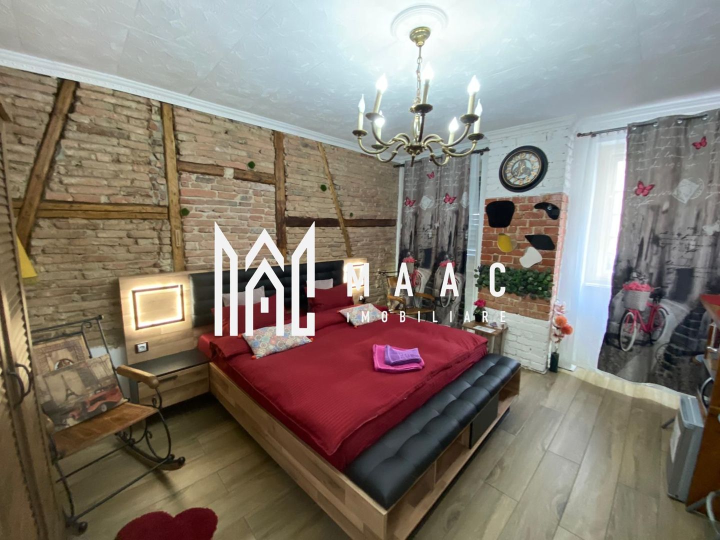 Proprietăți Ultracentrale I Regim Hotelier I Investiție - Poză 1