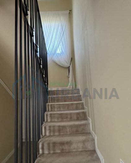 Casă de vânzare – Vișani, comuna Bârnova, str. Tudor Arghezi nr. 1A–5 - Poză 9