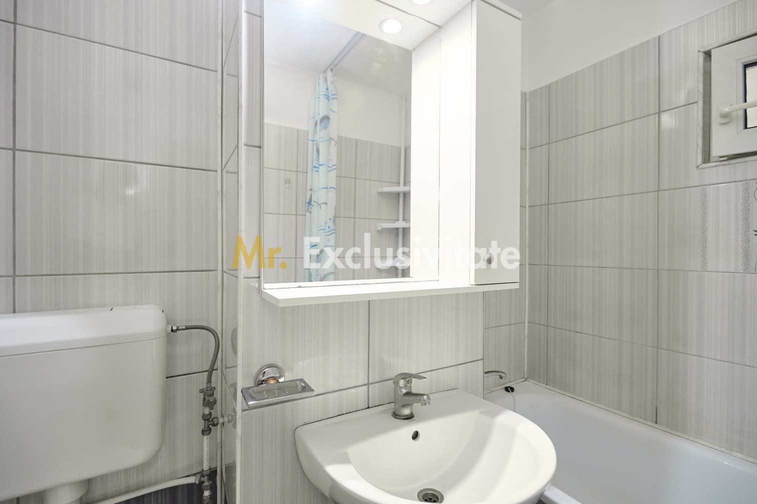 Apartament Mioveni , etajul 2 , decomandat ! - Poză 9