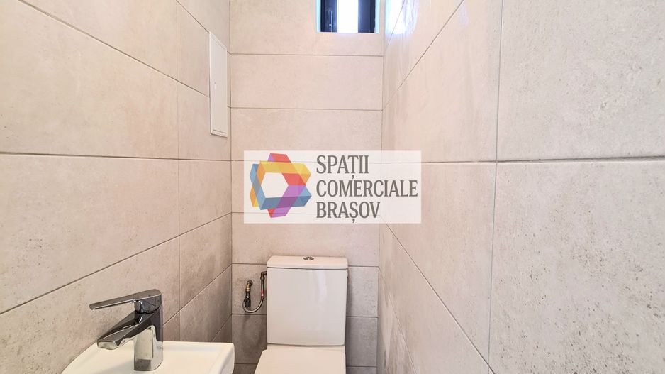 Spatiu comercial de închiriat  Brașov - 70 mp # spatii-comerciale-brasov.ro - Poză 3
