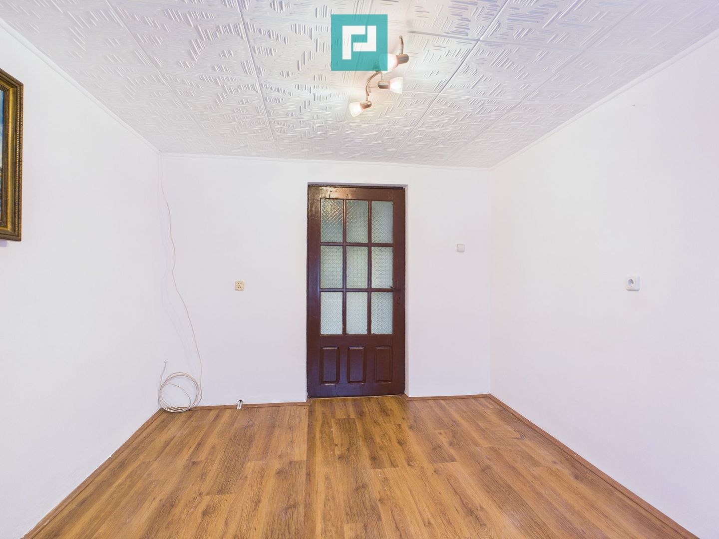 Casă cu teren 930 mp în Becicherecu Mic - Poză 9