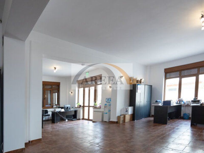 Vila cu 750 mp utili si teren de 1.480 mp in Erou Iancu Nicolae - Poză 13