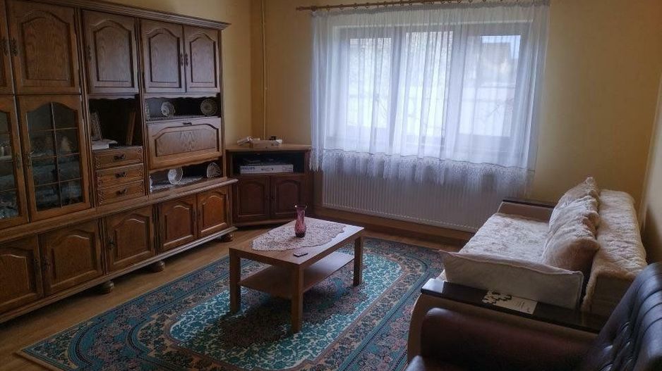Casa de vanzare in Sanpetru cu 650mp teren - Poză 2